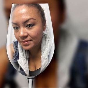 Meet your Posher, Mari